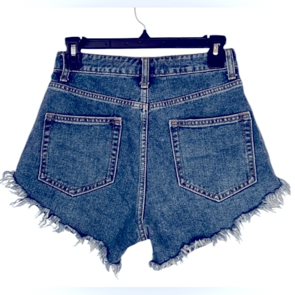 WILD FABLE-  Blue Jean Shorts Distressed High-Waisted - Picture 5 of 6